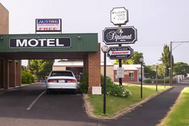 The Diplomat Motel - Mackay Tourism 0