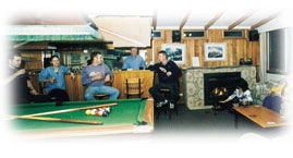 Avalanche Ski Lodge - Mackay Tourism 0