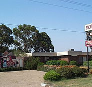 Coach Lamp Motel - Mackay Tourism