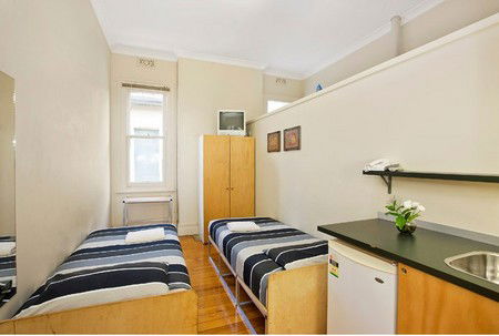 Cambridge Lodge - Mackay Tourism 0