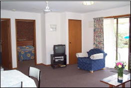 Lakes Jakaranda Holiday Units - Mackay Tourism 3