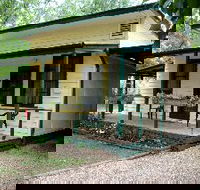 Pioneer Garden Cottages - Mackay Tourism