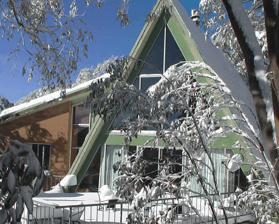 Ripparoo Ski Lodge - Mackay Tourism 0