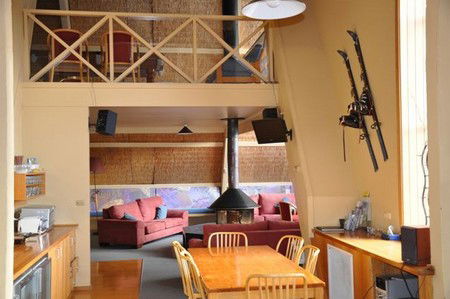 Ripparoo Ski Lodge - Mackay Tourism 2