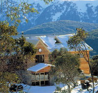 Summit Ridge Alpine Lodge - Mackay Tourism