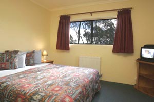 Summit Ridge Alpine Lodge - Mackay Tourism 1