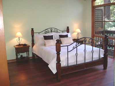 Belle Le Vie (Luxury B&B) - Mackay Tourism 3