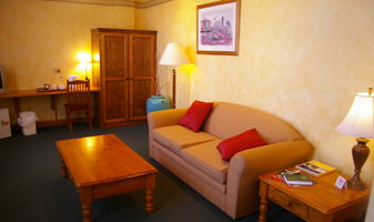 Kimba Community Hotel/motel - Mackay Tourism 1