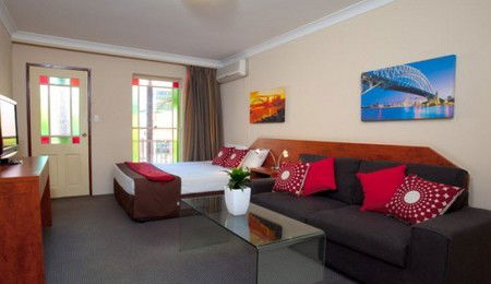 Central Railway Hotel - Mackay Tourism 0