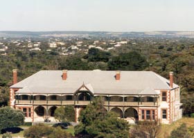 Oceanic Sorrento - Whitehall - Mackay Tourism 1