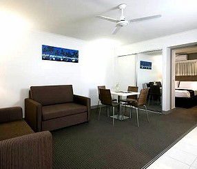 Cairns Colonial Club Resort - Mackay Tourism 2