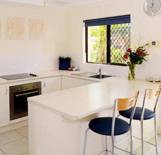 Wolngarin Holiday Resort - Mackay Tourism 1