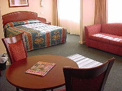 Embassy Motel - Mackay Tourism 0