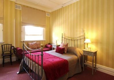 The Russell Hotel - Mackay Tourism 2