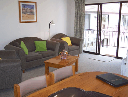 Peninsular Apartments - Mackay Tourism 2