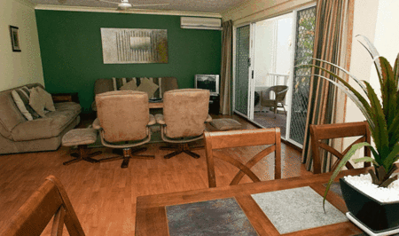 Surfers Tradewinds - Mackay Tourism 2