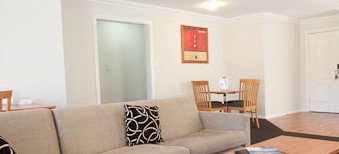 Charles Sturt Motor Inn - Mackay Tourism 4