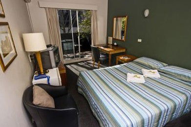 City Crown Lodge - Mackay Tourism 3