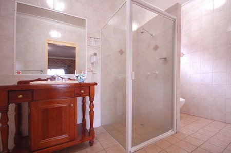 Country Gardens Motor Inn - Mackay Tourism 1