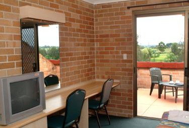 Windsor Terrace Motel - Mackay Tourism 4