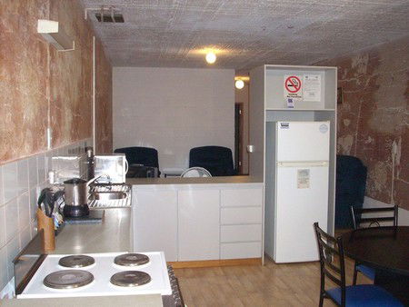 Desert View Apartments - Mackay Tourism 2