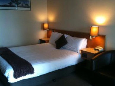 Golden West Motor Inn - Mackay Tourism 2