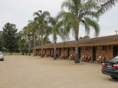 Golfers Lodge Motel - Mackay Tourism 1