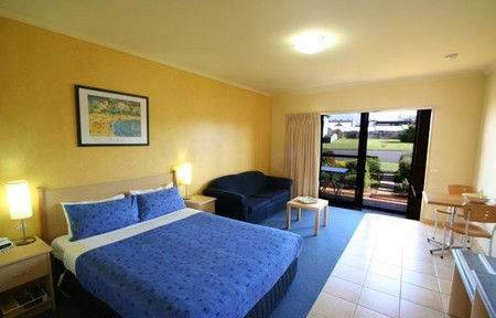 Seaview Motel & Apartments - Mackay Tourism 2
