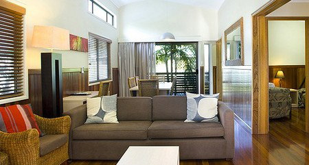 Angourie Resort - Mackay Tourism 1