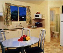 Melaleuca Caravan Park - Mackay Tourism 1
