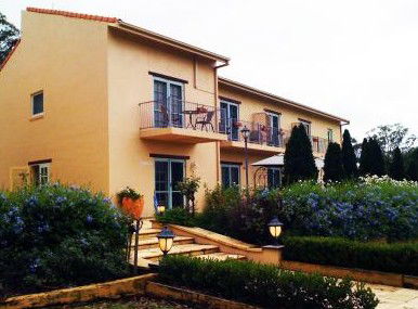 Villa Provence - Mackay Tourism 0