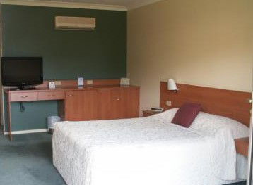 Wagga RSL Club Motel - Mackay Tourism 1