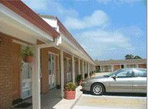 Bega Village Motor Inn - Mackay Tourism 4