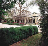 The Lodge Country House - Mackay Tourism