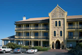 Grand Mercure Mount Lofty House - Mackay Tourism 1