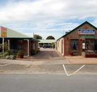 Lake Albert Motel - Mackay Tourism