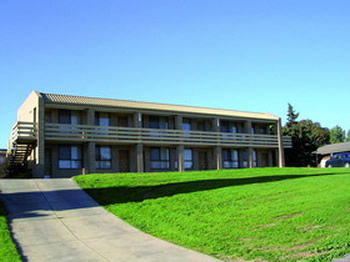 Moonta Bay Patio Motel And Restaurant - Mackay Tourism 0