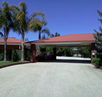Golden Chain Border Gateway Motel - Mackay Tourism