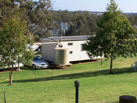 Robinvale Weir Caravan Park - Mackay Tourism 0