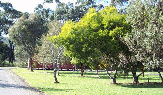 Gellibrand River Valley Cabins - Mackay Tourism 1