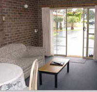 Southern Cross Holiday Apartments - Mackay Tourism