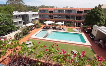 Hotel Laguna - Mackay Tourism 0