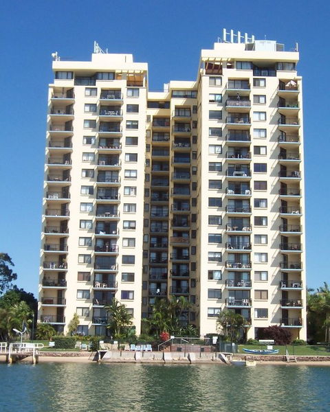 Banyandah Towers - Mackay Tourism 0