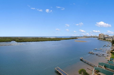 Banyandah Towers - Mackay Tourism 2