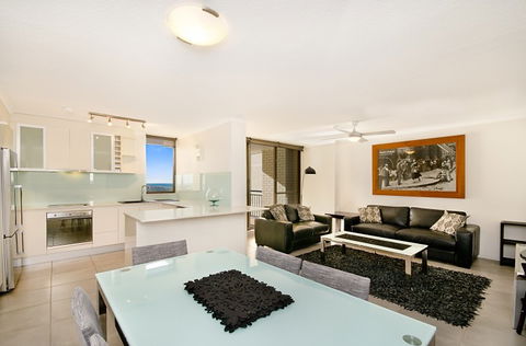 Banyandah Towers - Mackay Tourism 3