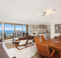Rainbow Commodore Holiday Apartments - Mackay Tourism