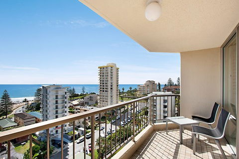 Rainbow Commodore Holiday Apartments - Mackay Tourism 1