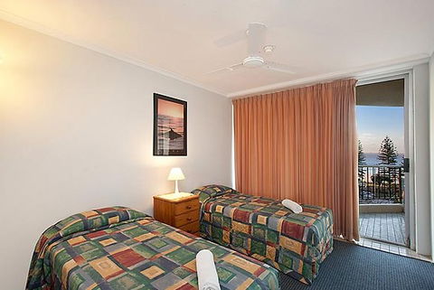 Rainbow Commodore Holiday Apartments - Mackay Tourism 3