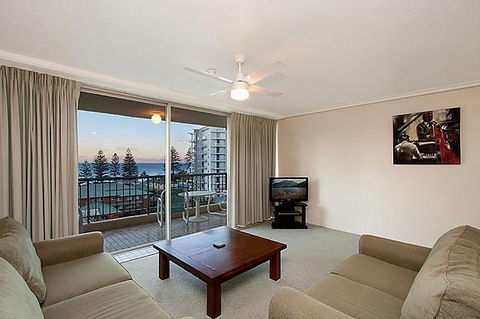 Rainbow Commodore Holiday Apartments - Mackay Tourism 4
