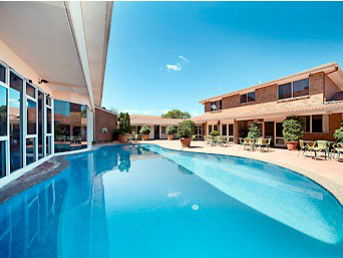 Ibis Styles Canberra Narrabundah - Mackay Tourism 0